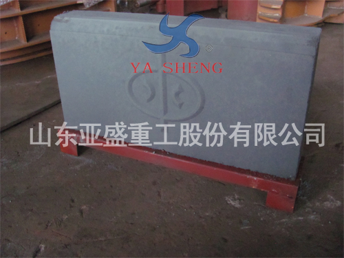 江西九江采用LZYC-2成型機生產(chǎn)護坡構(gòu)件